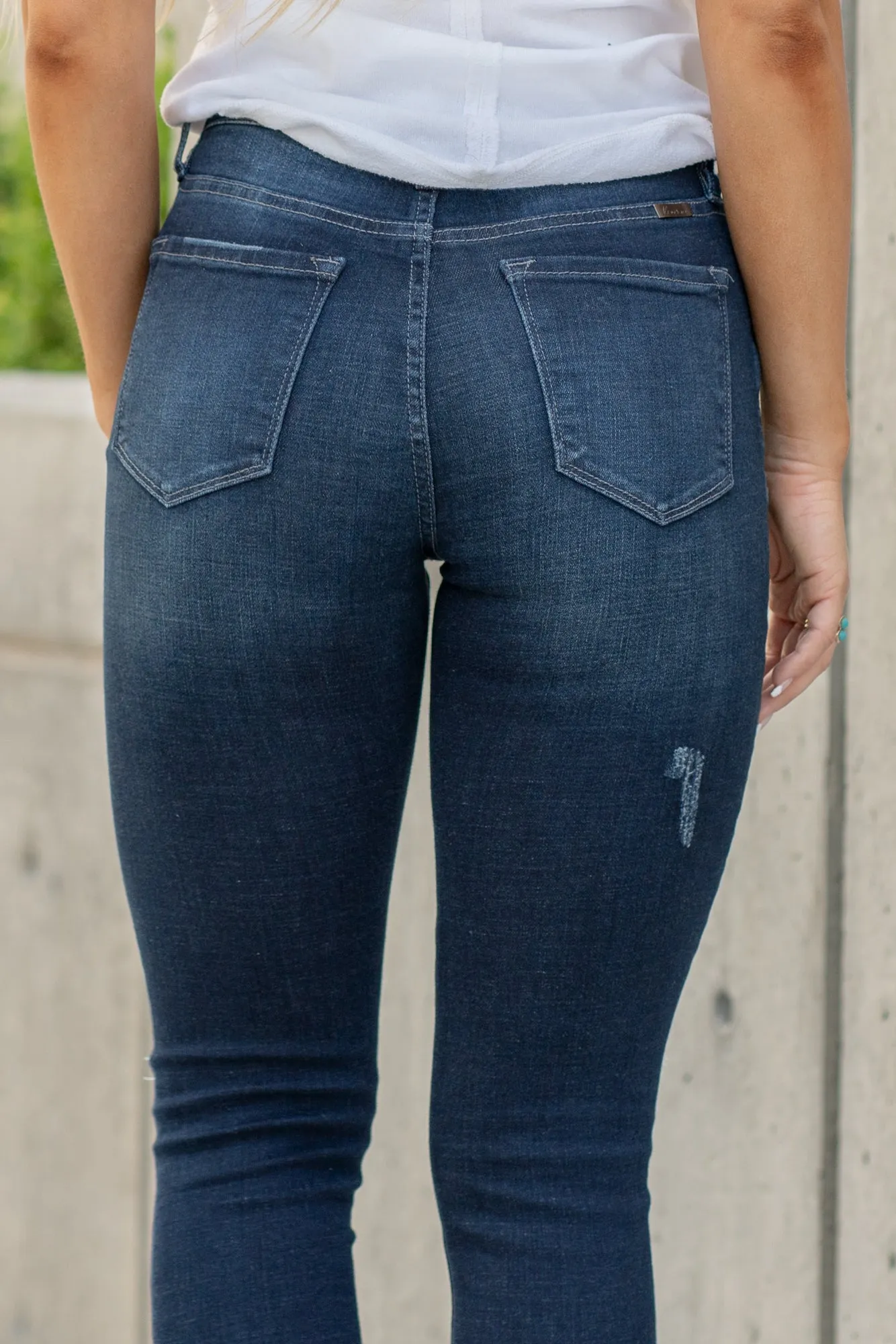 Bellevue High Rise Distressed Skinny