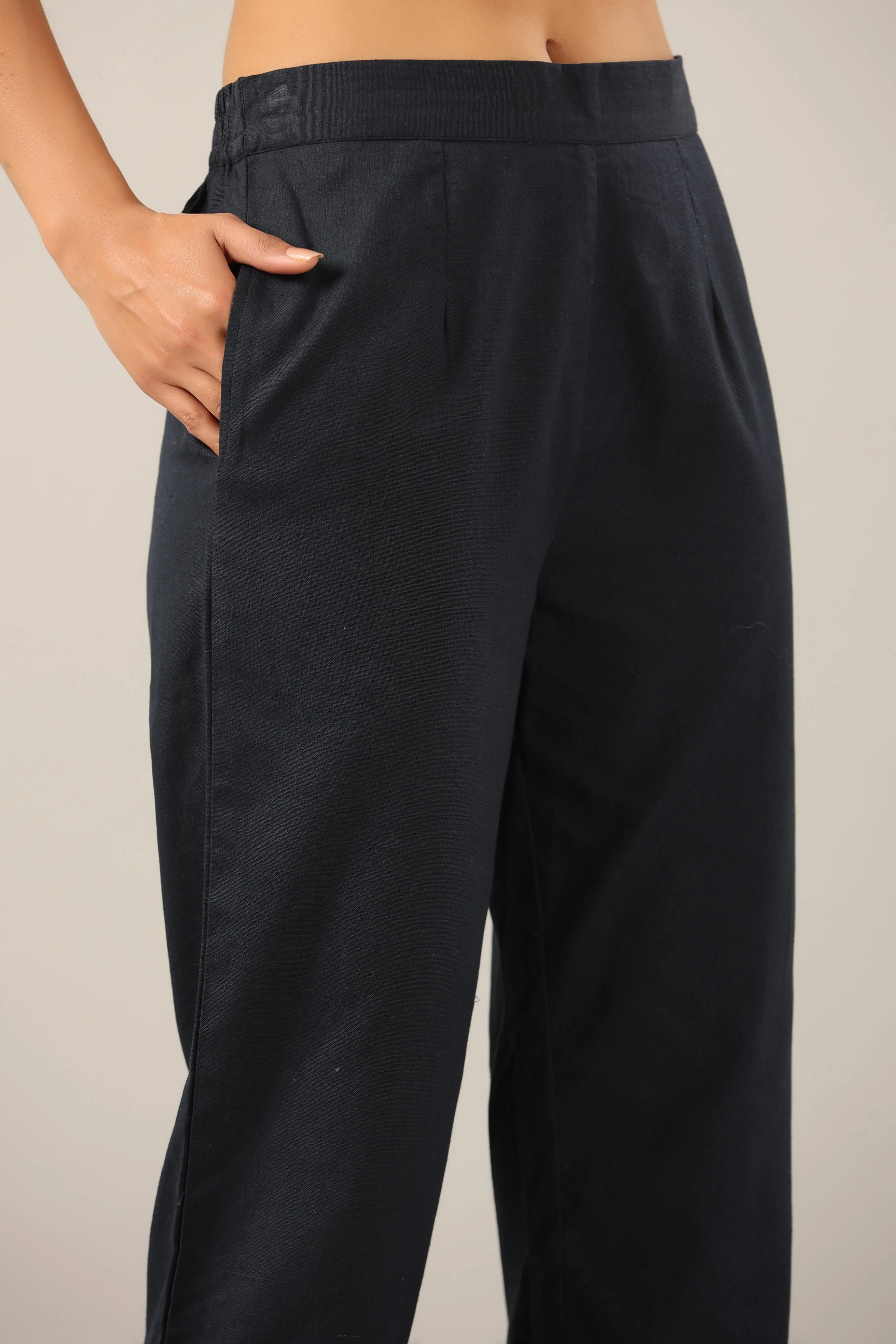 Women Navy Blue Cotton Flex Solid Pant