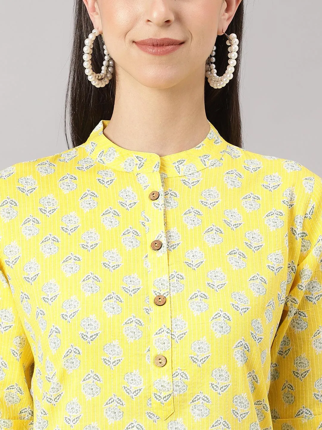 Yellow Cotton Katha Work Straight Kurta